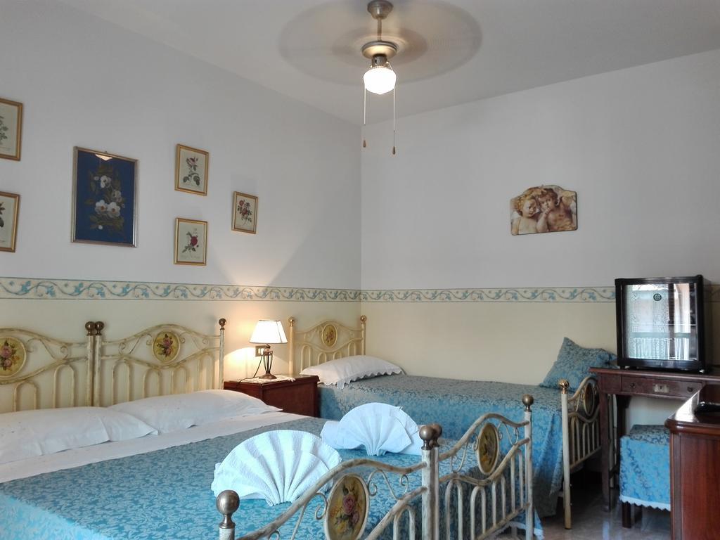 B&B Le Begonie Асколи Пичено Екстериор снимка
